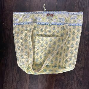Vera Bradley teal and blue tote bag! Comes with front zipper and many pockets